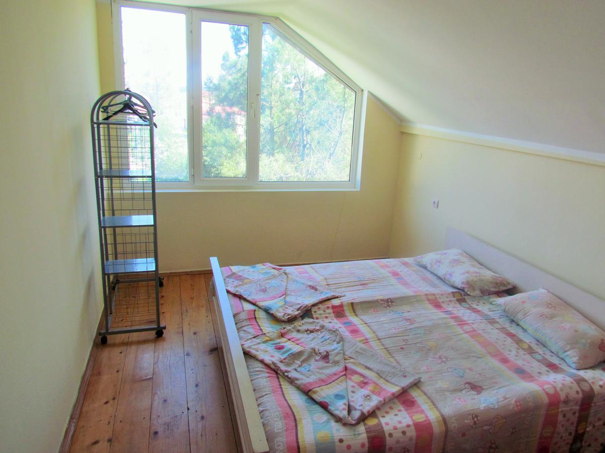 אורקי Old House Hotel מראה חיצוני תמונה